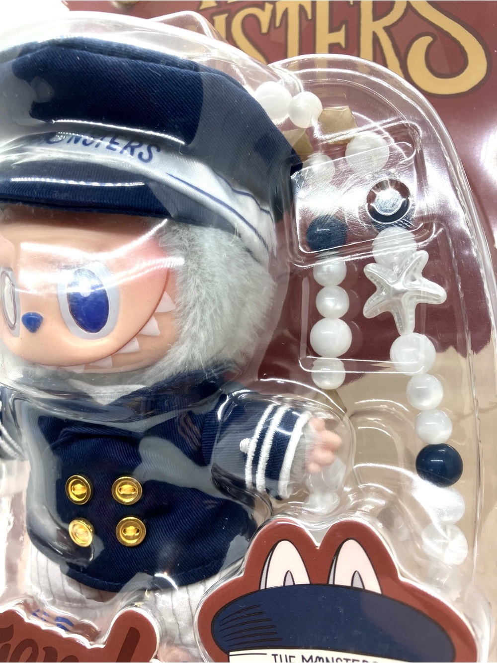LABUBU CAPTAIN Pop Mart POP LAND EXCLUSIVE The Monsters De Vliegende Authentic - Picture 4 of 9